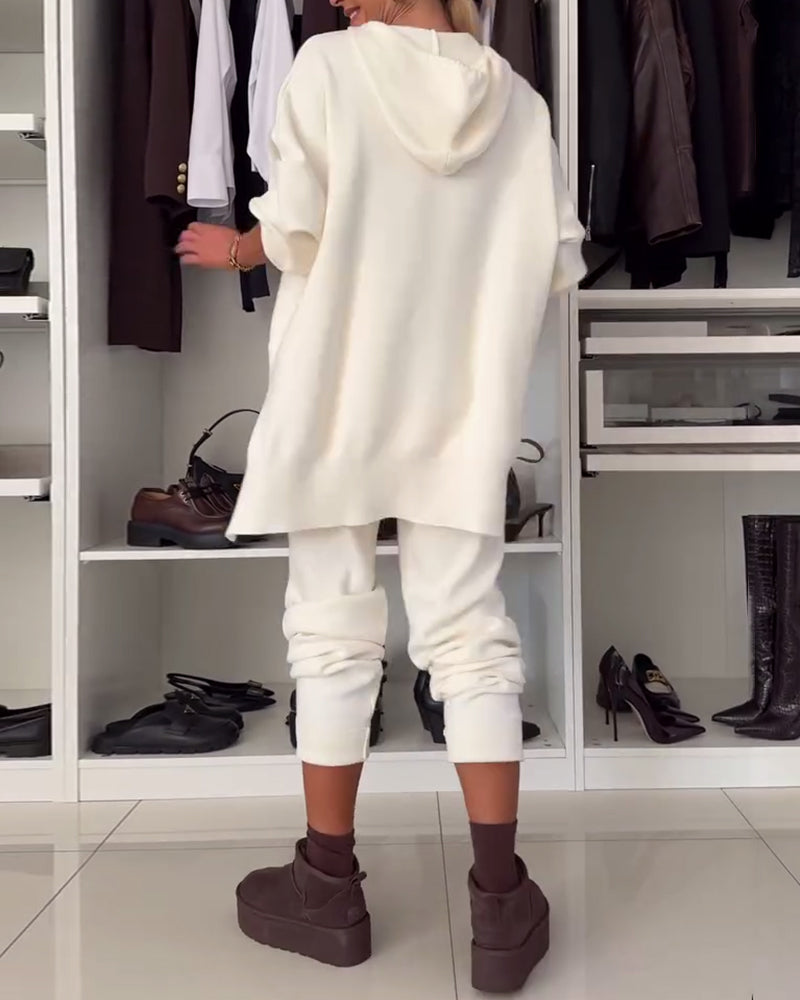 Ensemble deux pièces - pull et pantalon de couleur unie