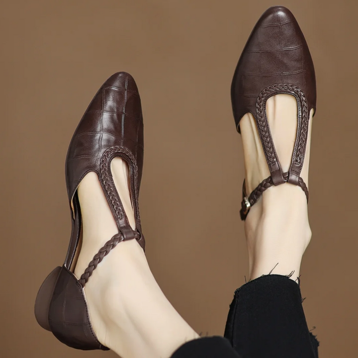 Léa | Chaussures en cuir plates avec bride en T