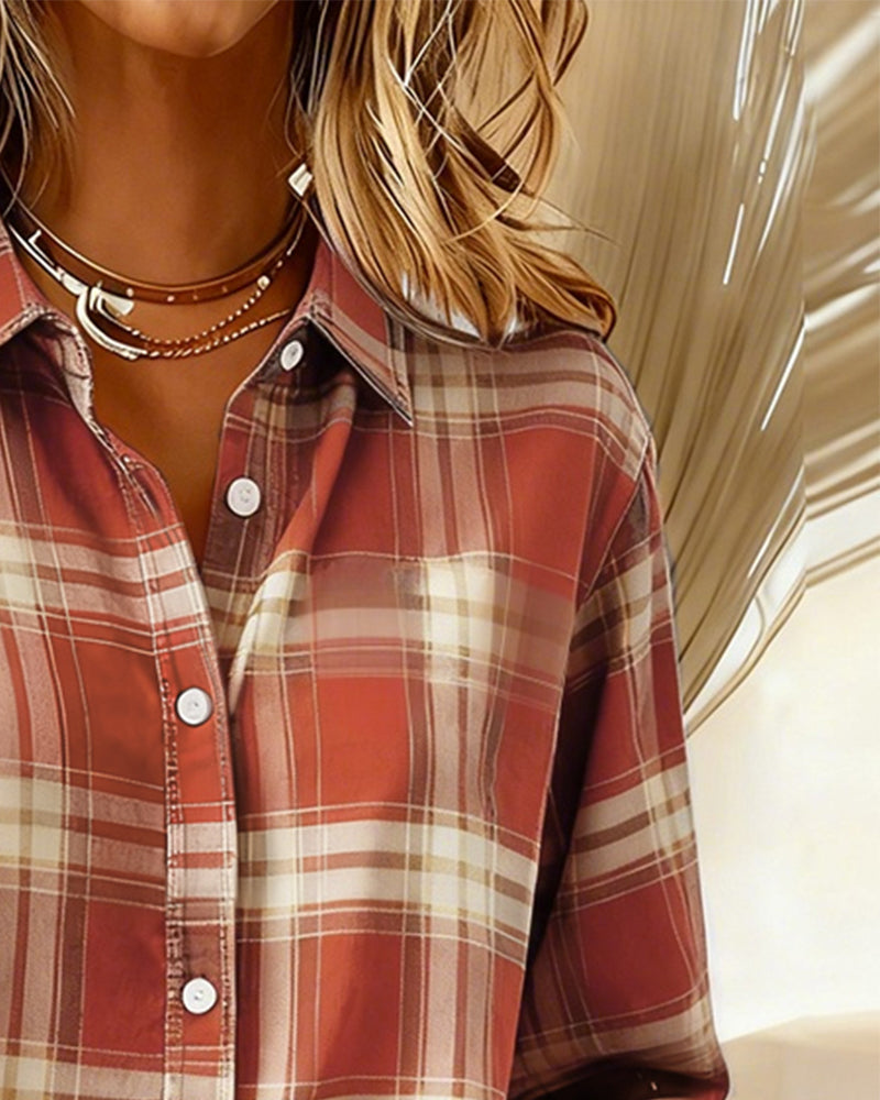 Chemise Avec Motif En Carreaux Et Col Revers