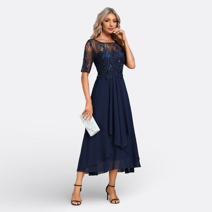 Léa | Robe en Dentelle à Manches Courtes