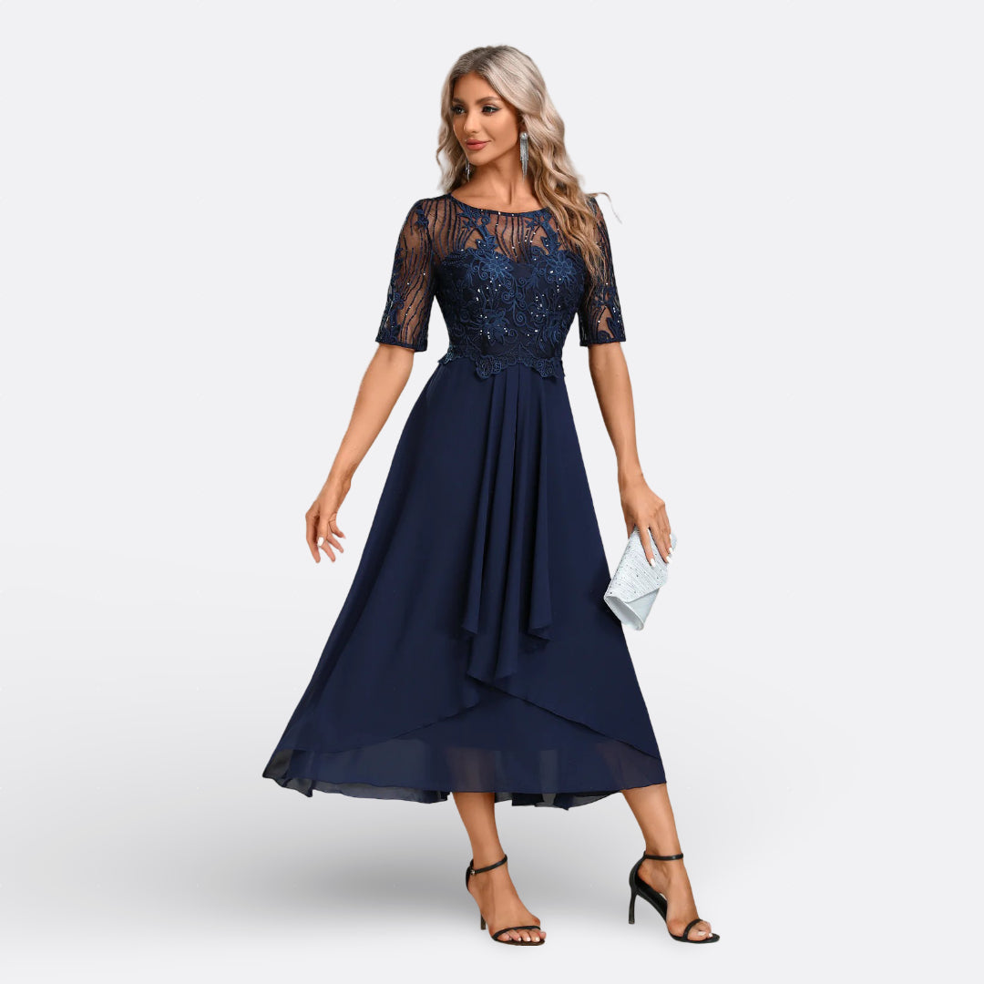 Léa | Robe en Dentelle à Manches Courtes