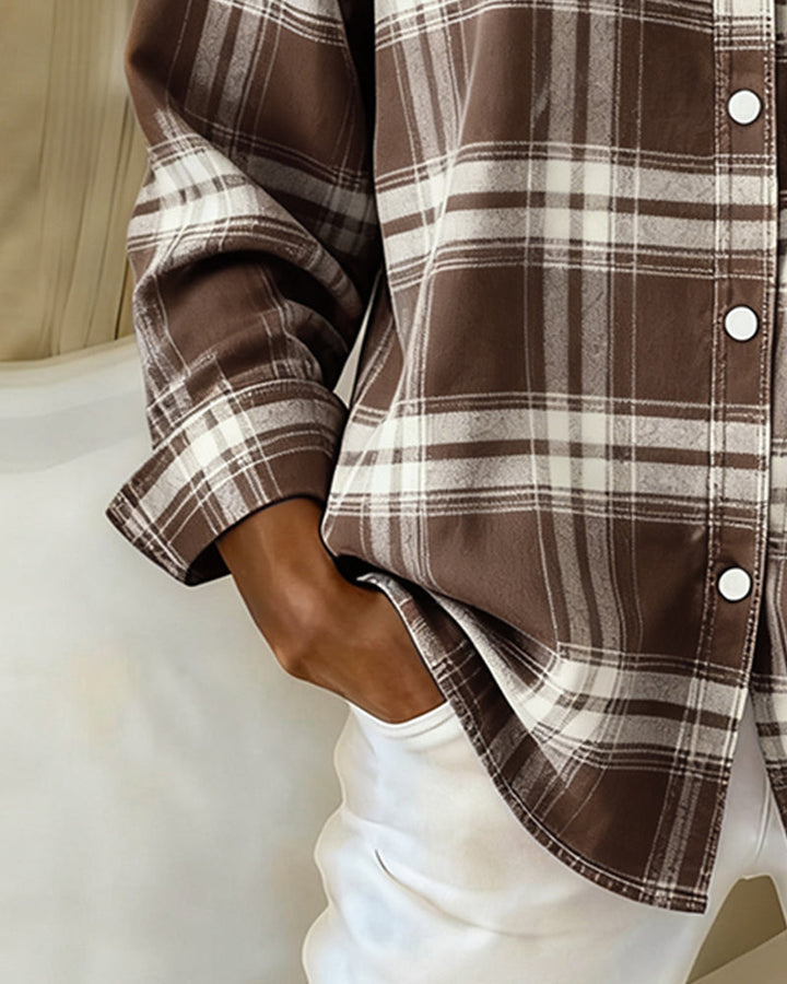 Chemise Avec Motif En Carreaux Et Col Revers