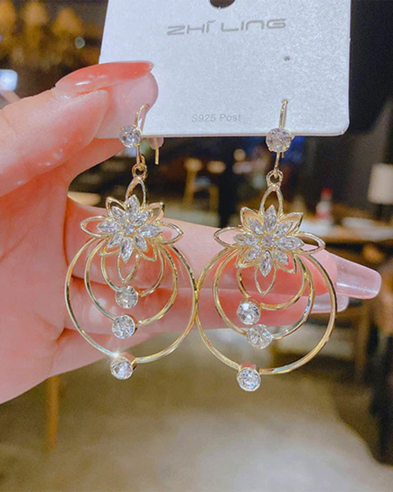 Boucles d'oreilles trois créoles lotus en cristal