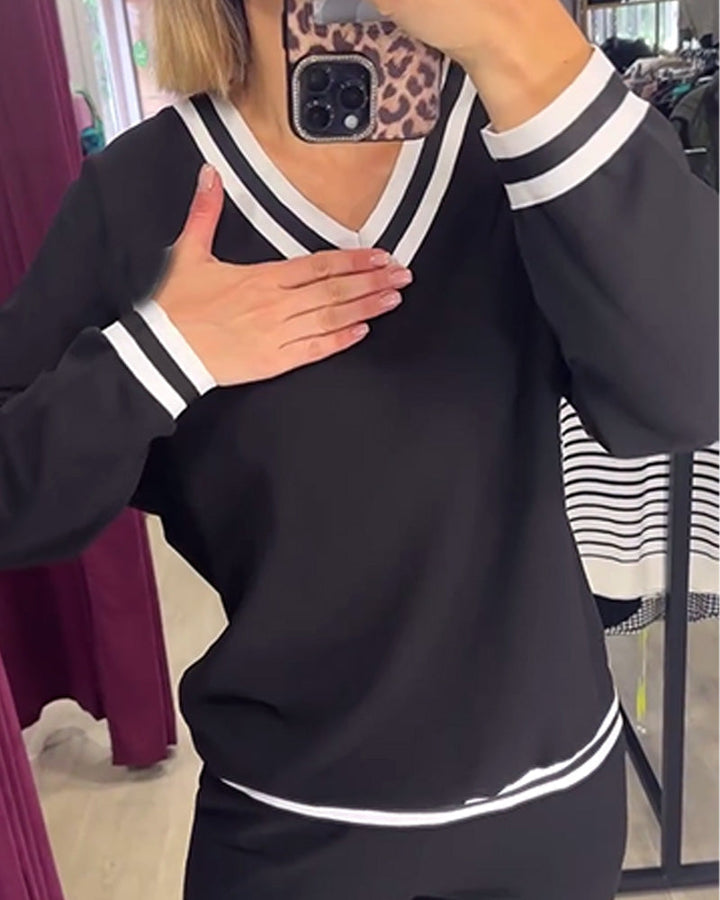 Costume décontracté à rayures contrastées et col en V