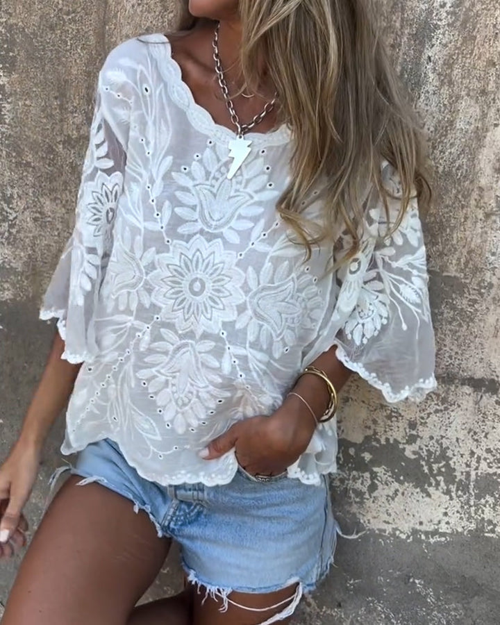 Blouse Manches Papillon Col Rond Brodé