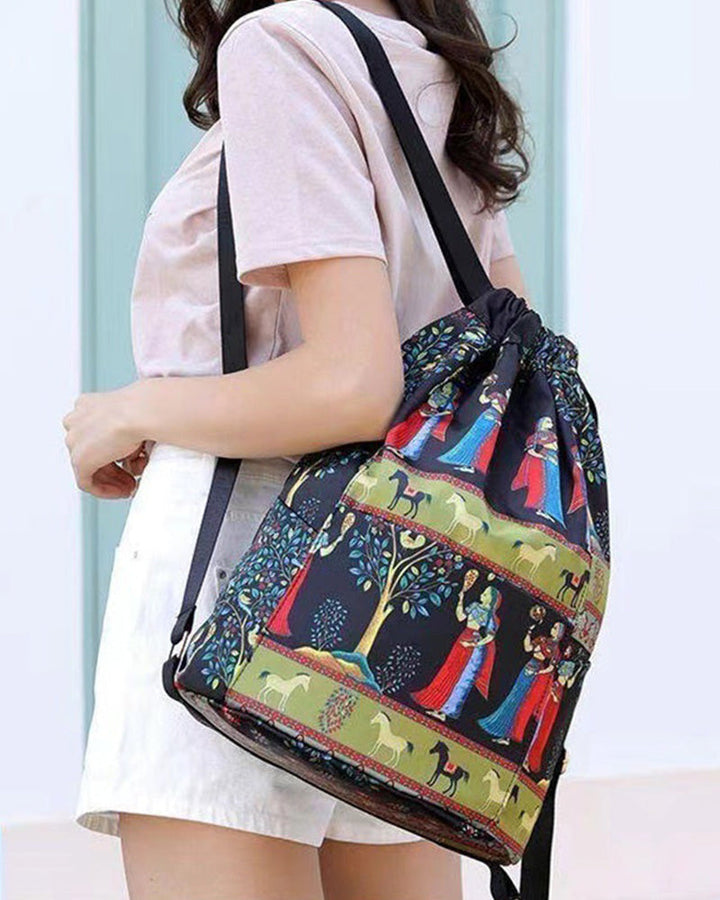 Sac à bandoulière avec cordon de serrage de style ethnique