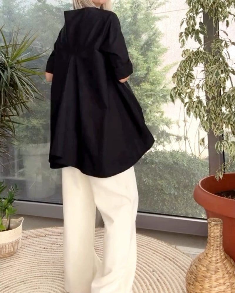 Haut de couleur unie style de déplacement