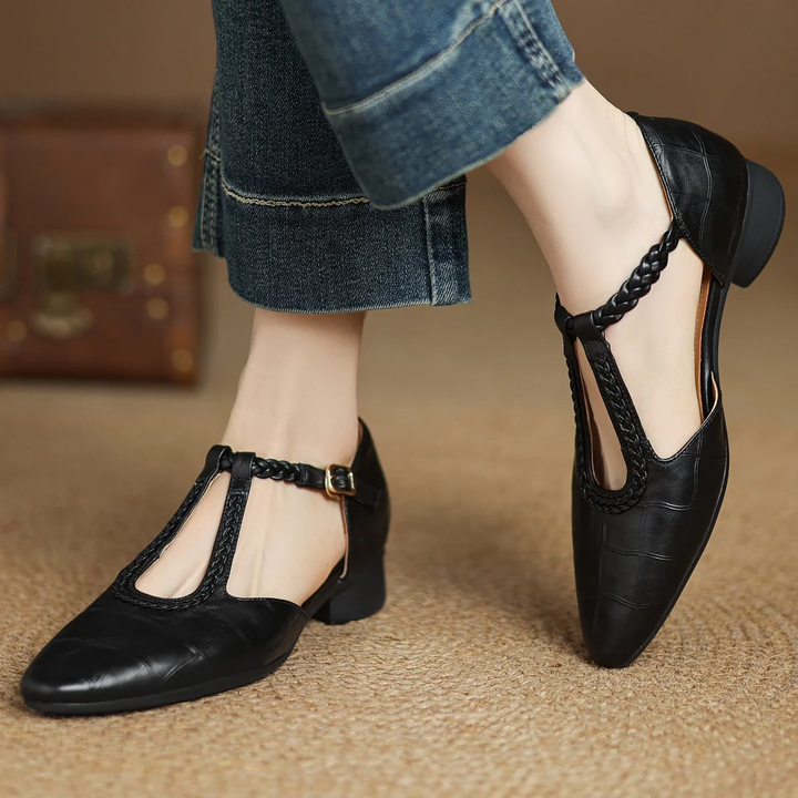 Léa | Chaussures en cuir plates avec bride en T