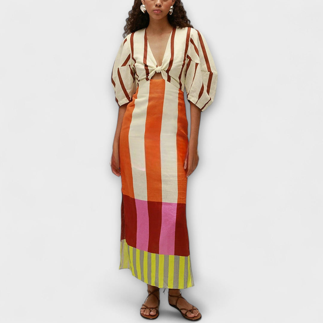 Camille | Robe maxi avec décolleté et manches bouffantes