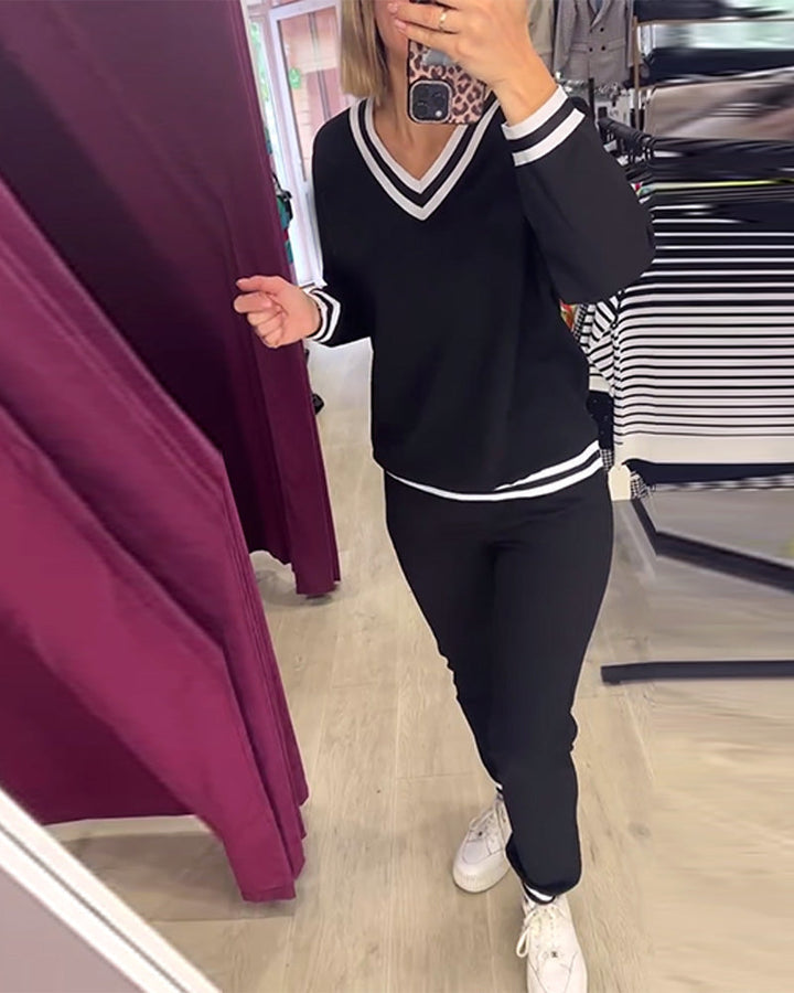 Costume décontracté à rayures contrastées et col en V