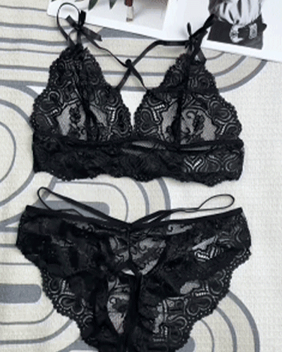 Ensemble De Lingerie Sexy – Bralette Ajourée Avec Nœud & Culotte Ouverte