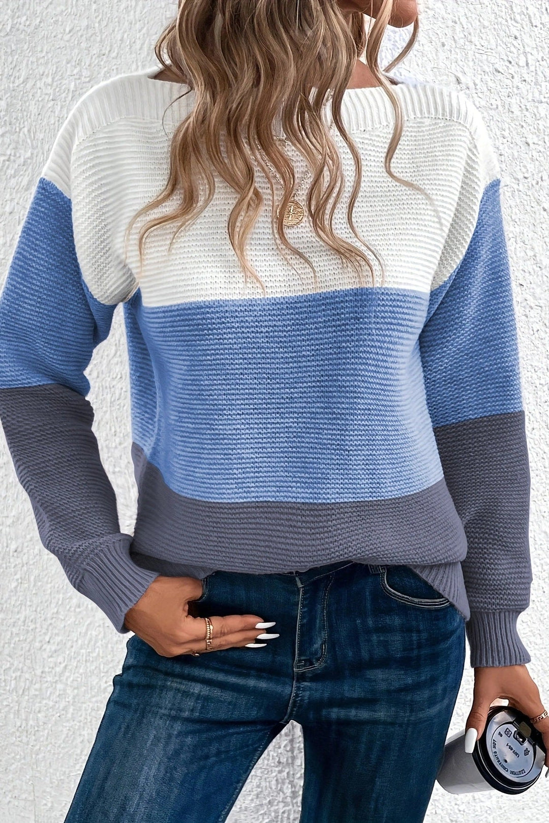 Inès | Pull Doux au Design Minimaliste