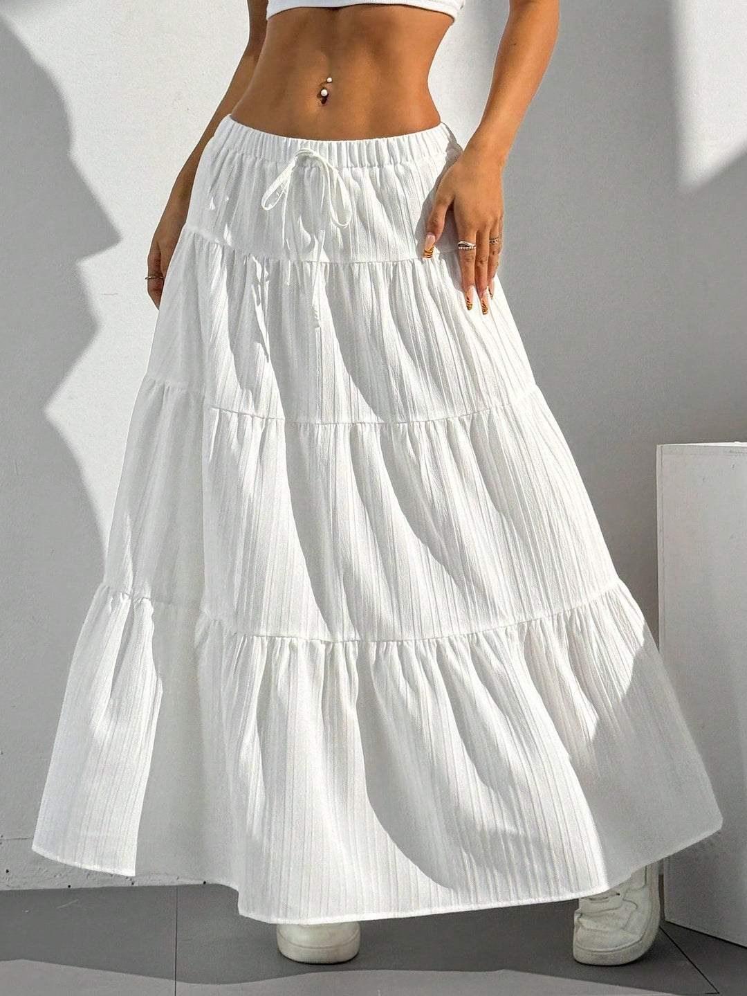 Myla | Jupe longue taille haute à plis pour femme