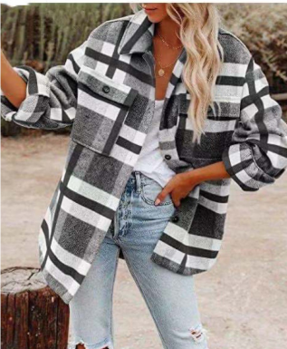 Hilde | Veste à carreaux à coupe classique en grande taille pour femme