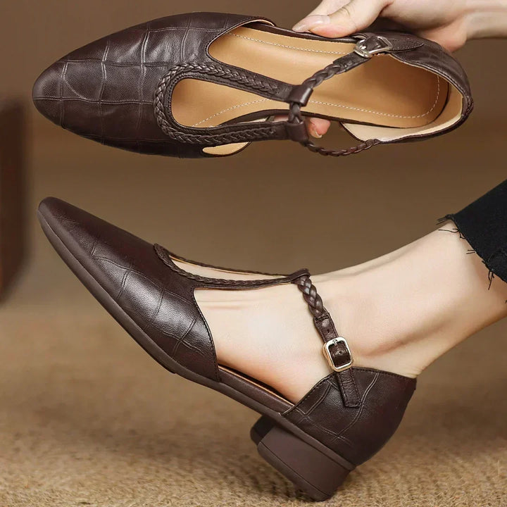 Léa | Chaussures en cuir plates avec bride en T