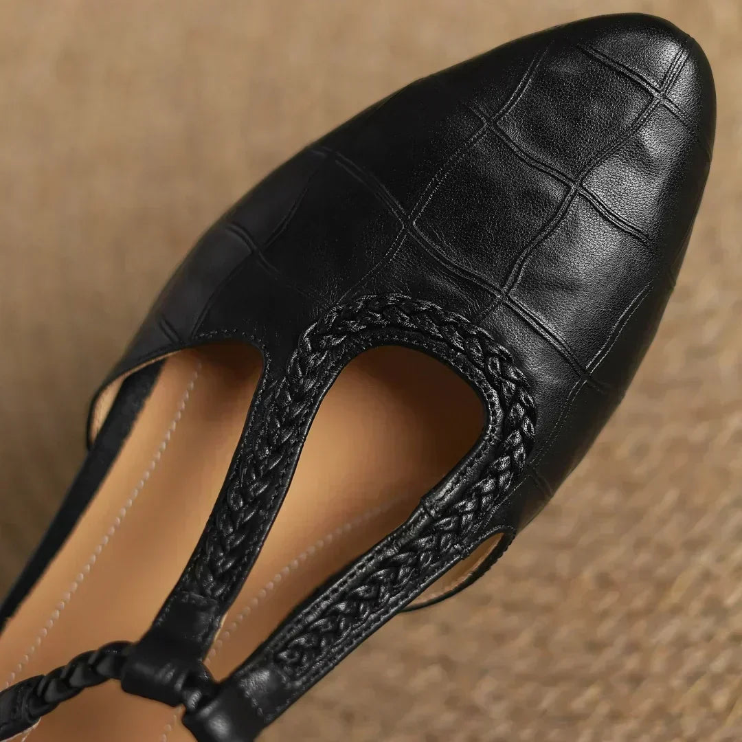 Léa | Chaussures en cuir plates avec bride en T