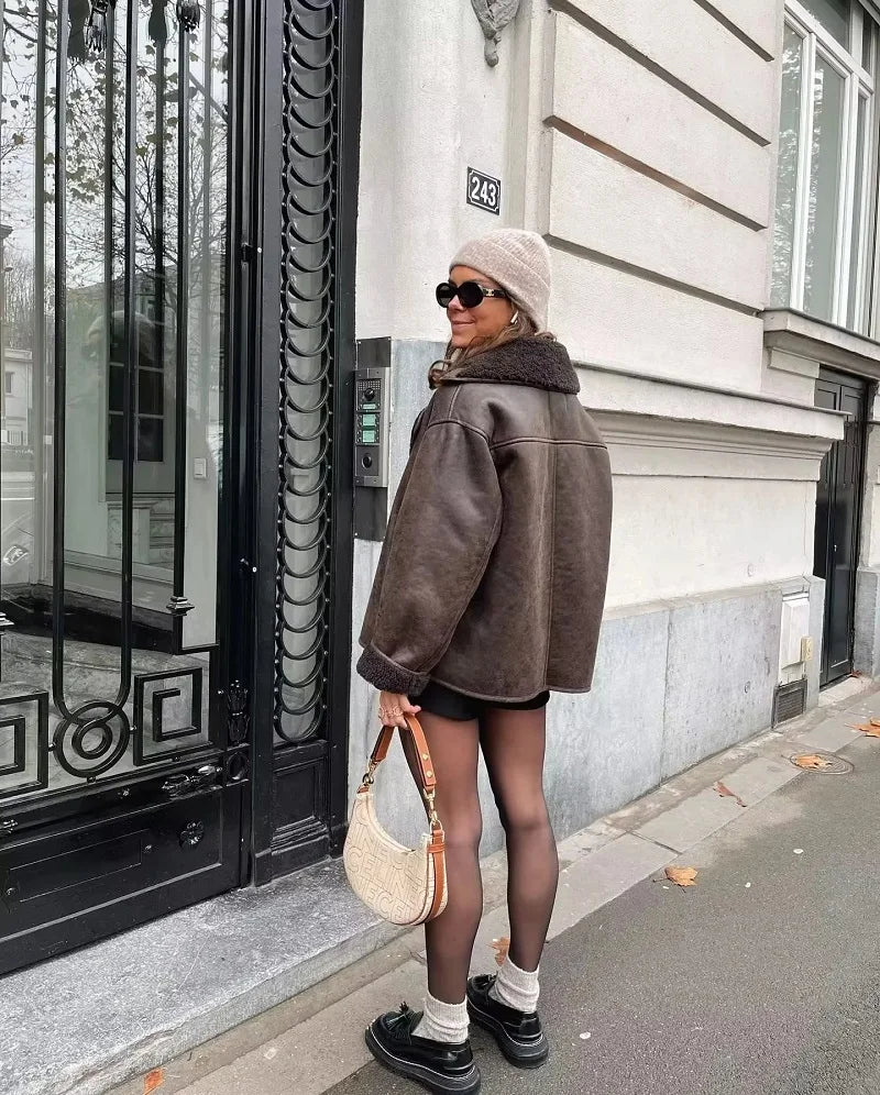 Auralith | Veste d'hiver à col large et fermeture boutonnée pour femme