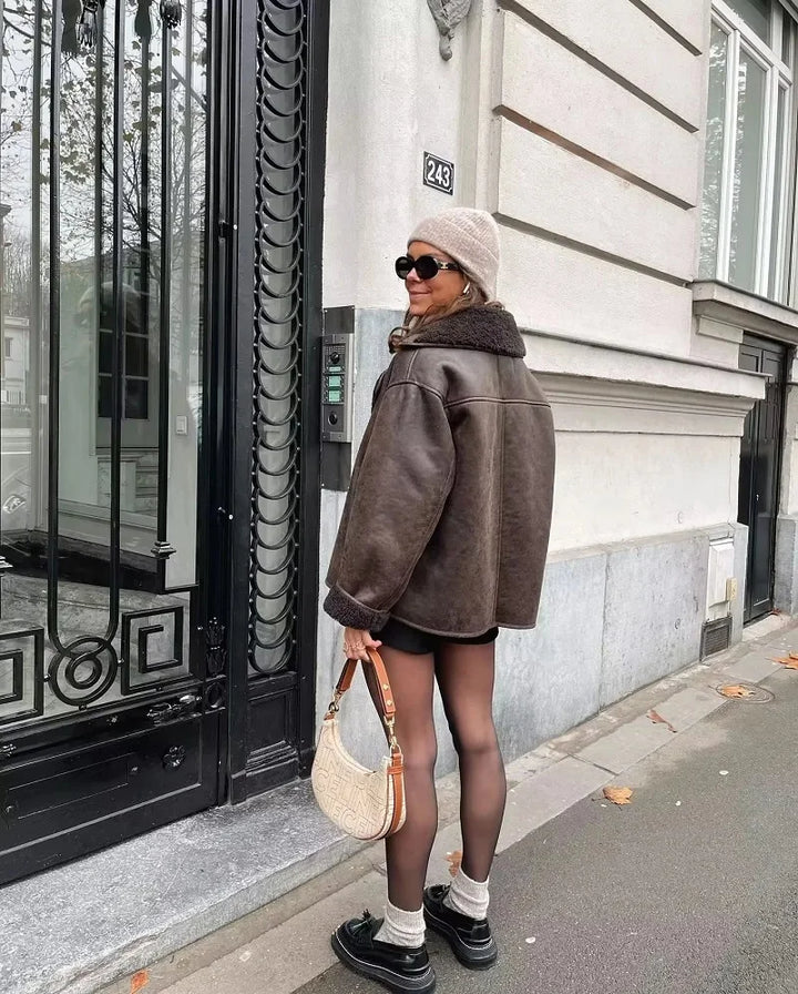 Auralith | Veste d'hiver à col large et fermeture boutonnée pour femme