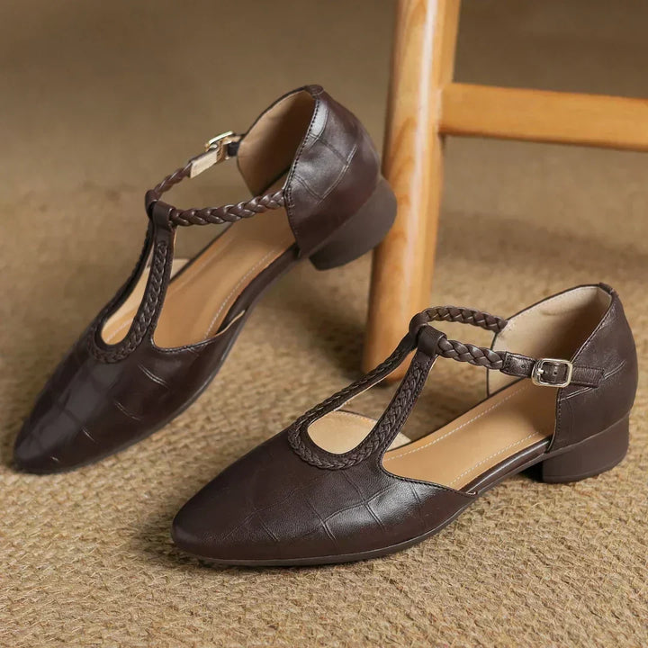 Léa | Chaussures en cuir plates avec bride en T