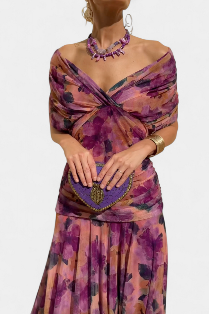 Inès | Longue robe fleurie avec encolure cœur