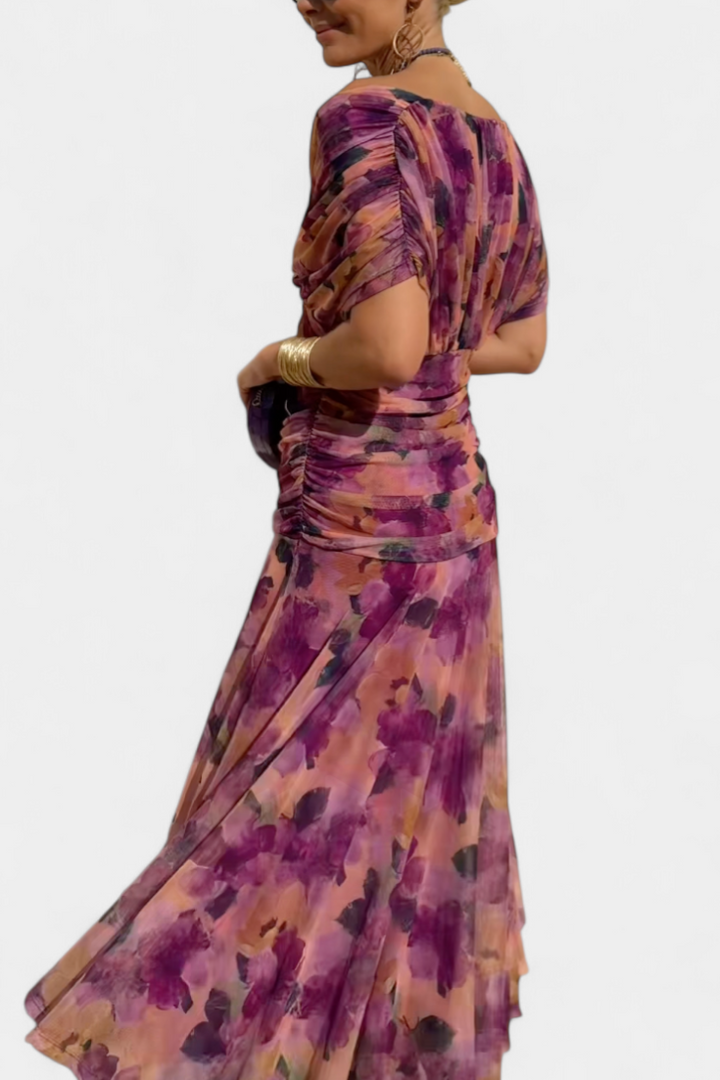 Inès | Longue robe fleurie avec encolure cœur
