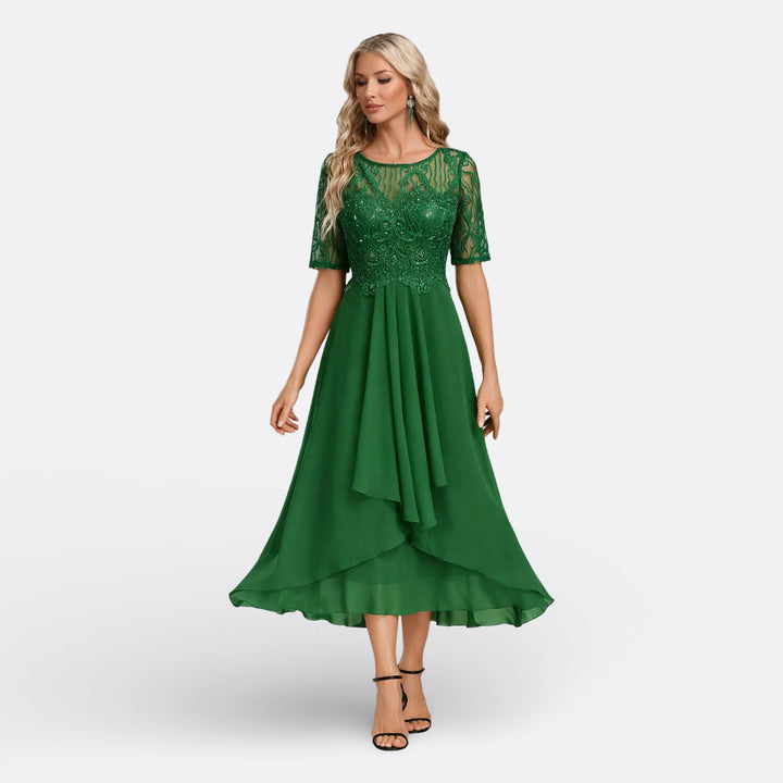Léa | Robe en Dentelle à Manches Courtes