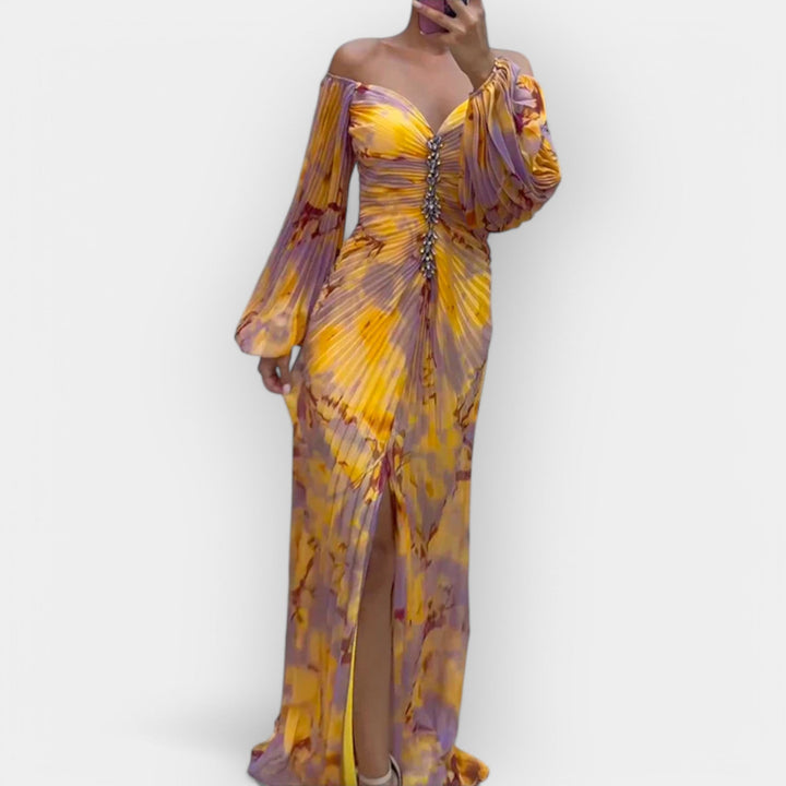 Robe avec fente