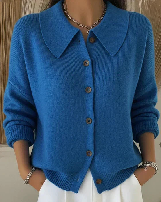 Manon | Cardigan Classique de la Ligne Douce