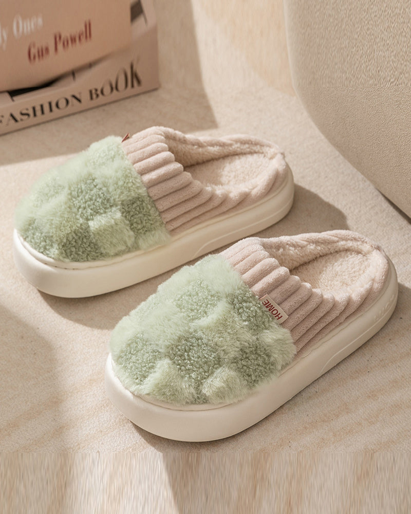 Chaussons chauds antidérapants pour l'intérieur de la maison