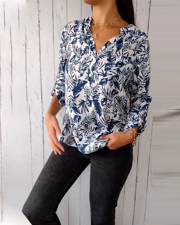 Blouse décontractée boutonnée imprimé feuilles, col V et manches neuf-quarts