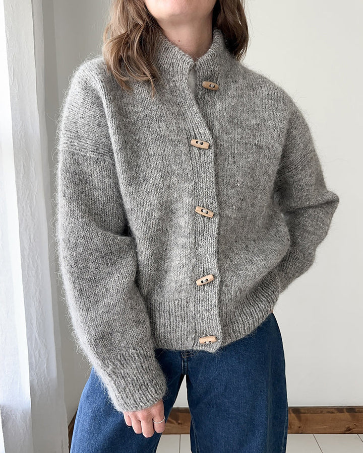 Cardigan uni à col montant et boutons en corne