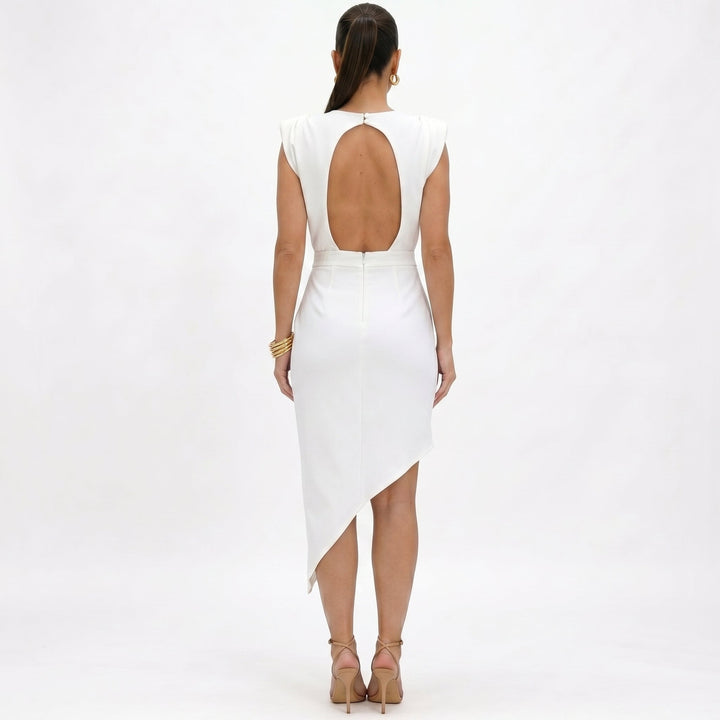 Juliette | Robe Asymétrique aux Épaules Structurées