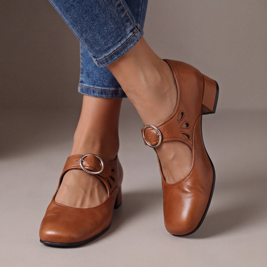 Manon | Chaussures en cuir souple avec bride